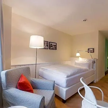 Gaestehaus Marktbrunnen Hotel 4*
